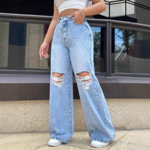 Ripped Washed Jeans